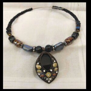 Memory wire choker necklace